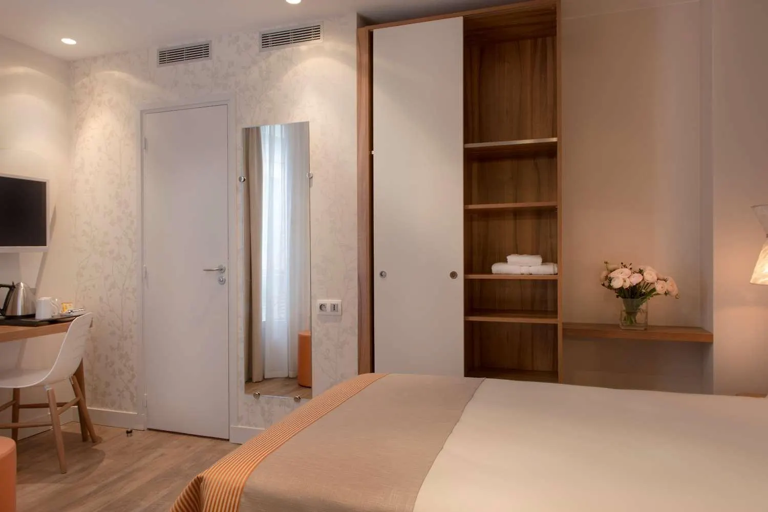 Hotel Magenta 38 By Happyculture Parijs