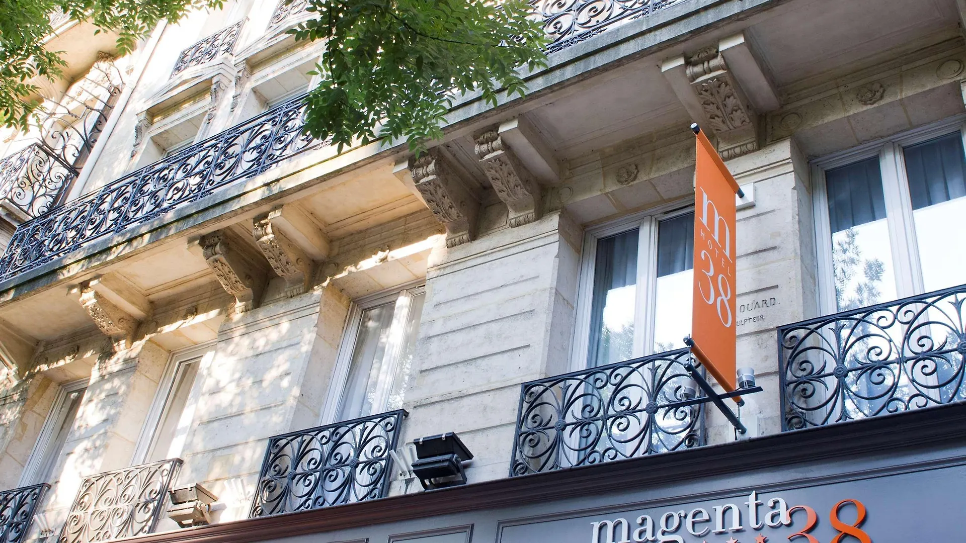 Magenta 38 By Happyculture 3* Parigi